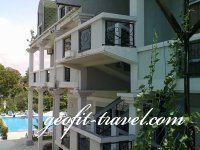 H&#244;tel National ***